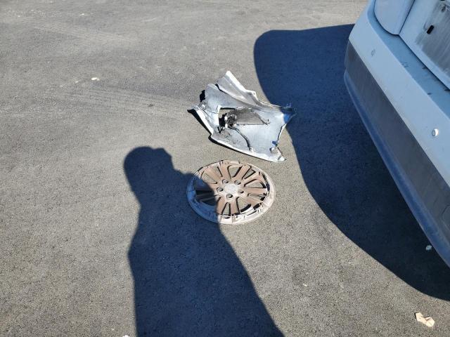 JTDKBRFU0J3057560 - 2018 TOYOTA PRIUS თეთრი ფოტო 12