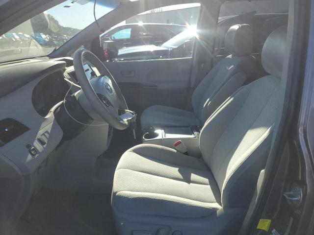 5TDKK3DC7CS257604 - 2012 TOYOTA SIENNA LE 石墨色 照片 7