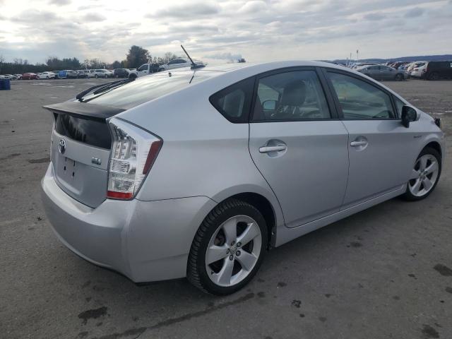 JTDKN3DU3A0019586 - 2010 TOYOTA PRIUS SILVER photo 3