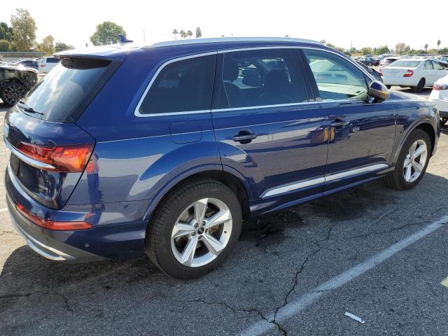 WA1AJBF78ND014322 - 2022 AUDI Q7 PREMIUM BLUE photo 3