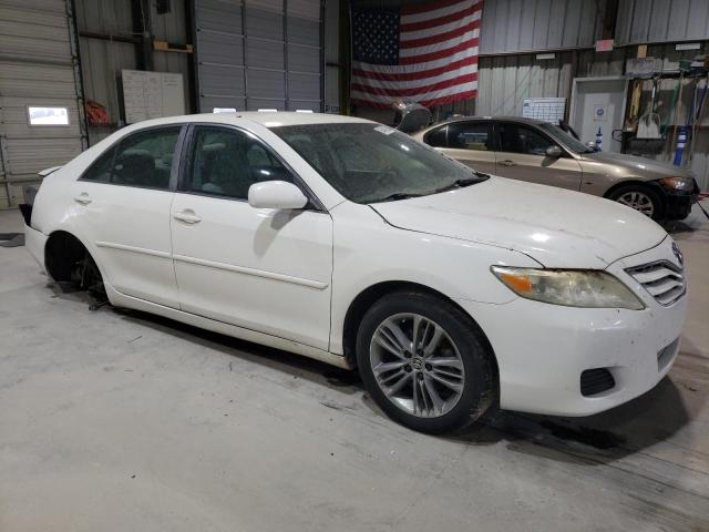 4T4BF3EK0BR136578 - 2011 TOYOTA CAMRY BASE WHITE photo 4