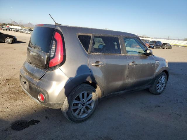 KNDJP3A55J7575215 - 2018 KIA SOUL + GRAY photo 3