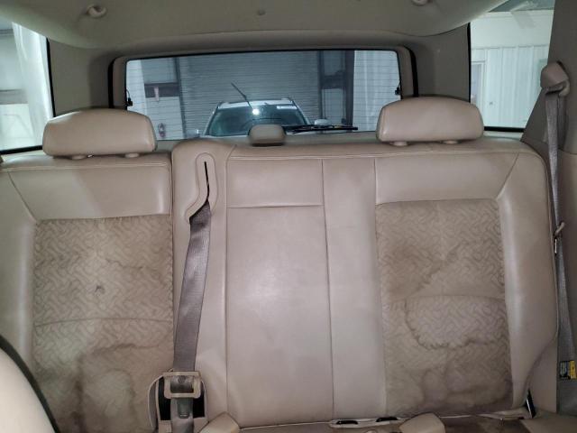 5GZCZ53496S844578 - 2006 SATURN VUE GREEN photo 10