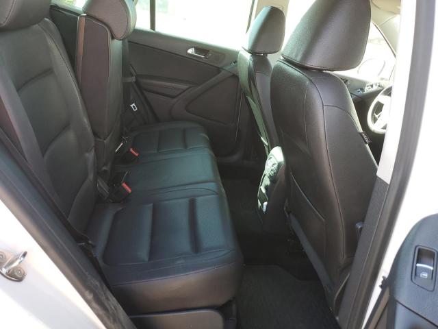 WVGAV7AX9CW514355 - 2012 VOLKSWAGEN TIGUAN S 白色 照片 11