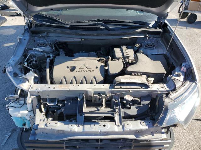 JA4AD2A36HZ023636 - 2017 MITSUBISHI OUTLANDER ES ვერცხლისფერი ფოტო 11