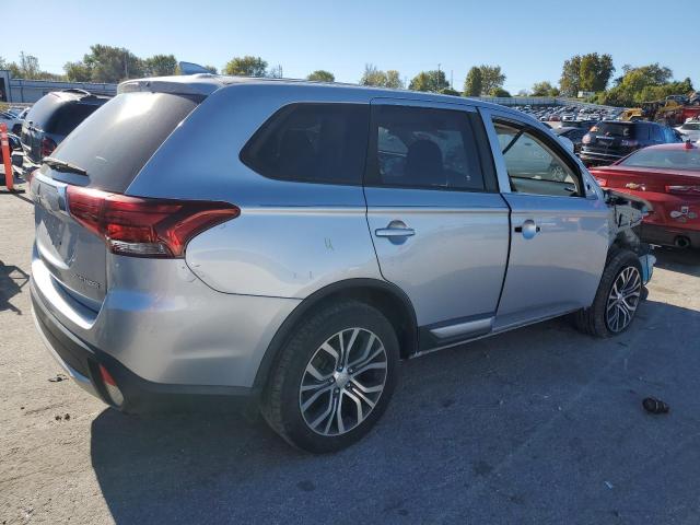JA4AD2A36HZ023636 - 2017 MITSUBISHI OUTLANDER ES ვერცხლისფერი ფოტო 3