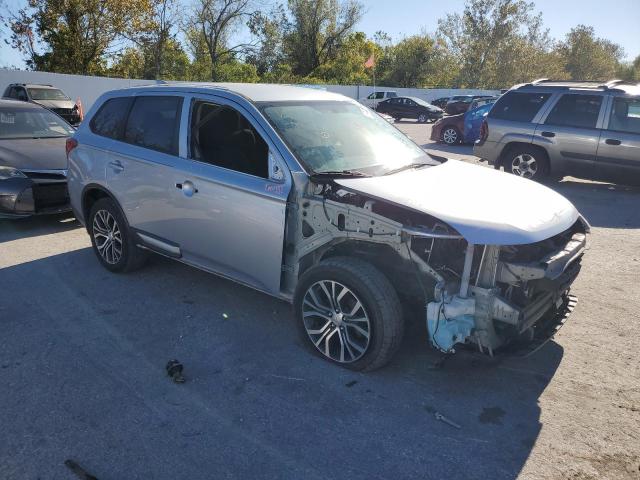 JA4AD2A36HZ023636 - 2017 MITSUBISHI OUTLANDER ES ვერცხლისფერი ფოტო 4