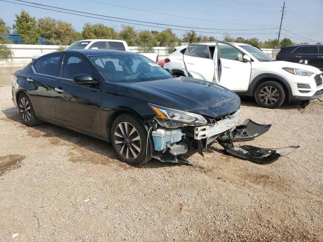 1N4BL4EV3KC203967 - 2019 NISSAN ALTIMA SL BLACK photo 4