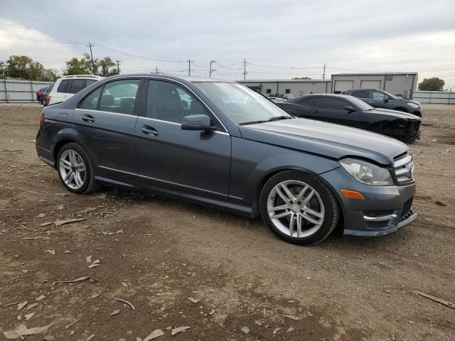 WDDGF8AB8DA791881 - 2013 MERCEDES-BENZ C 300 4MATIC GRAY photo 4