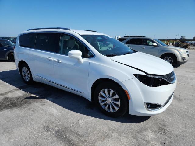 2C4RC1EG6JR149952 - 2018 CHRYSLER PACIFICA TOURING L PLUS WHITE photo 4