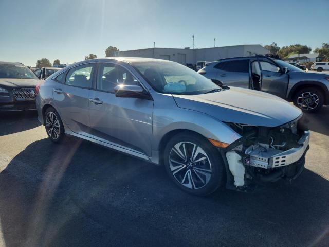 2HGFC1F33GH637786 - 2016 HONDA CIVIC EX SILVER photo 4