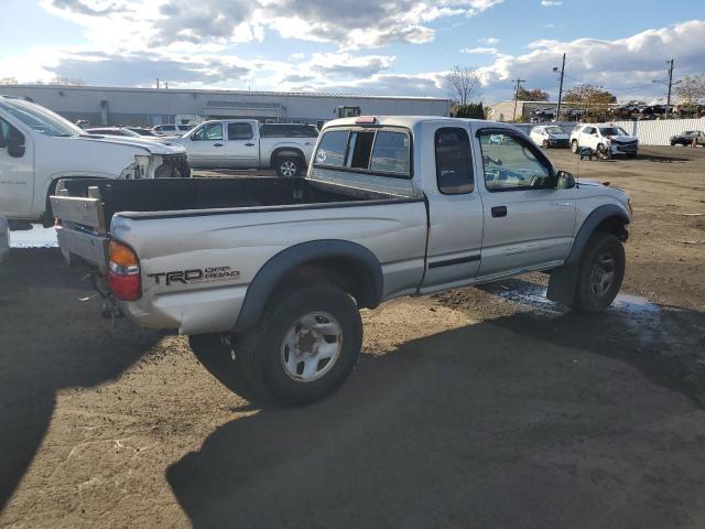 5TEWM72N03Z172176 - 2003 TOYOTA TACOMA XTRACAB ვერცხლისფერი ფოტო 3