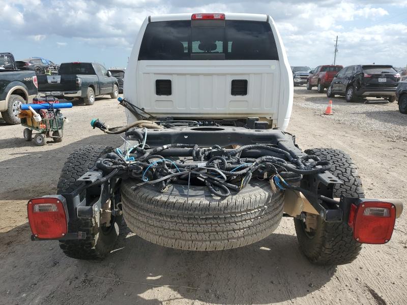 3C6UR5HL9NG202655 - 2022 RAM 2500 TRADESMAN 白色 照片 6