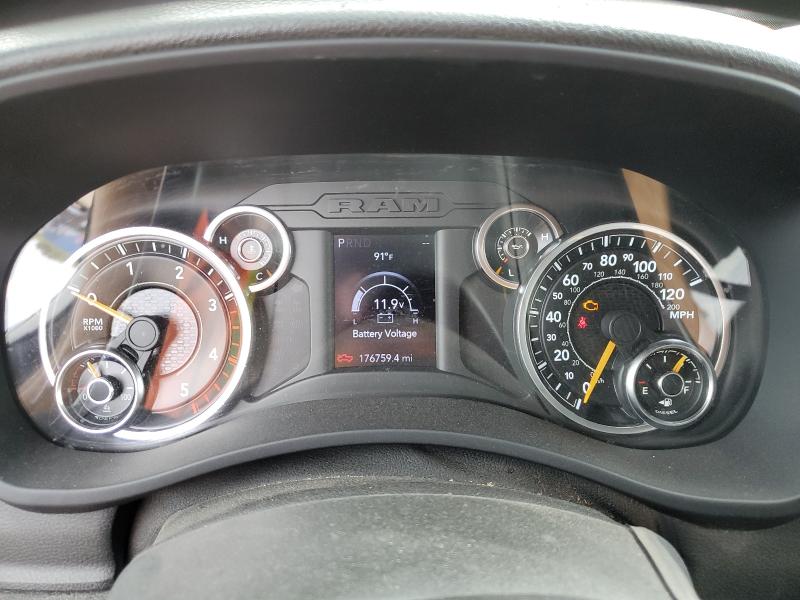 3C6UR5HL9NG202655 - 2022 RAM 2500 TRADESMAN 白色 照片 9