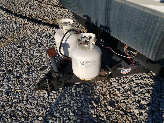 4YDT33522HK413390 - 2017 KEYSTONE PASSPORT WHITE photo 7