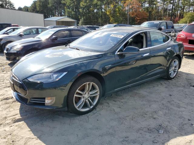 2014 TESLA MODEL S, 