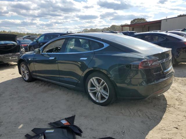 5YJSA1H16EFP48723 - 2014 TESLA MODEL S أخضر صورة 2
