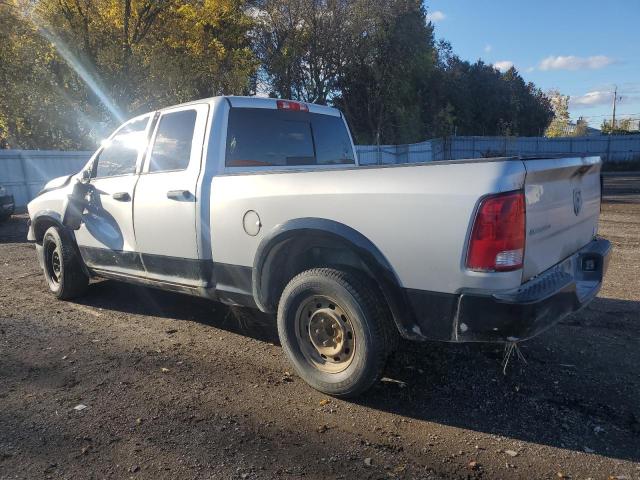 1C6RR6GG7FS667879 - 2015 RAM 1500 SLT SILVER photo 2