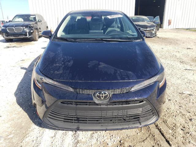 5YFB4MDE3SP267538 - 2025 TOYOTA COROLLA LE BLUE photo 5