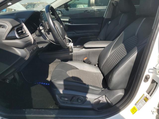 4T1S11AK0PU831055 - 2023 TOYOTA CAMRY SE NIGHT SHADE WHITE photo 7