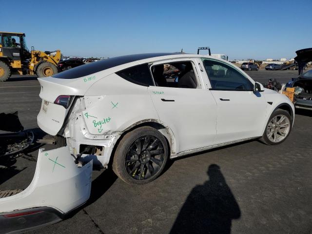 5YJYGAEE0MF231450 - 2021 TESLA MODEL Y WHITE photo 3
