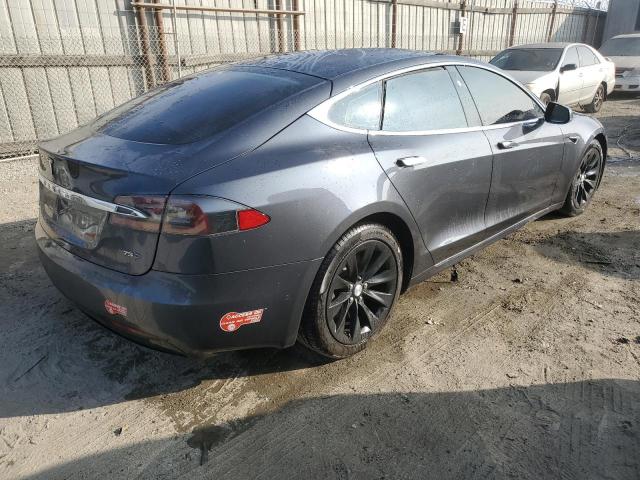 5YJSA1E27HF206144 - 2017 TESLA MODEL S Сұр фото 3