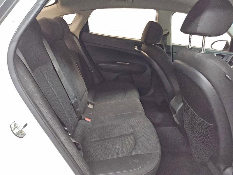 5XXGT4L37KG360256 - 2019 KIA OPTIMA LX 白色 照片 10