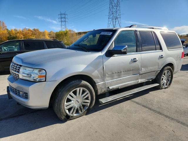 2010 LINCOLN NAVIGATOR, 