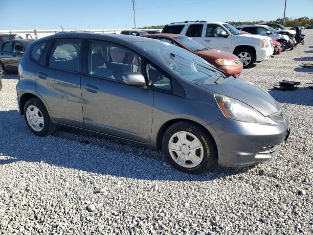 JHMGE8H32DC003868 - 2013 HONDA FIT 灰色 照片 4