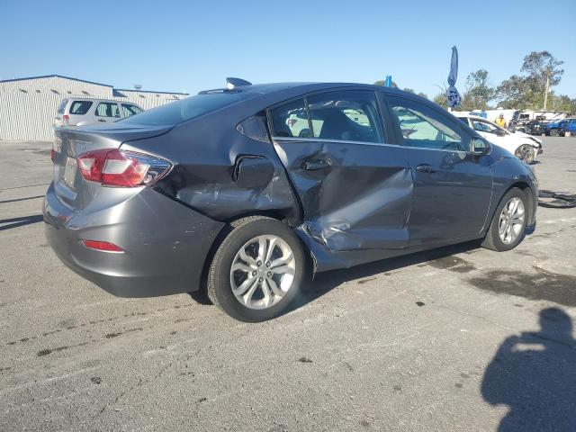 1G1BE5SM7K7107332 - 2019 CHEVROLET CRUZE LT SILVER photo 3