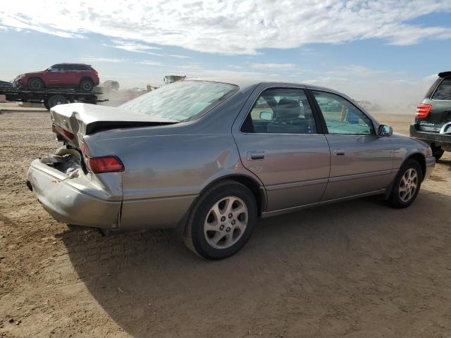 JT2BF22K8X0154430 - 1999 TOYOTA CAMRY LE GRAY photo 3