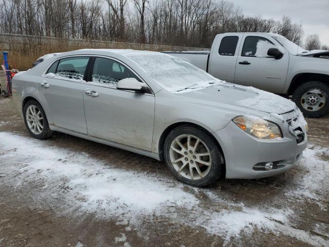 1G1ZE5E75BF299098 - 2011 CHEVROLET MALIBU LTZ SILVER photo 4
