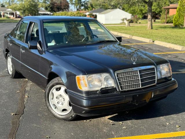1995 MERCEDES-BENZ E 320 BASE, 