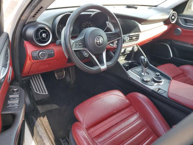 ZARFAECN0J7597158 - 2018 ALFA ROMEO GIULIA TI WHITE photo 8