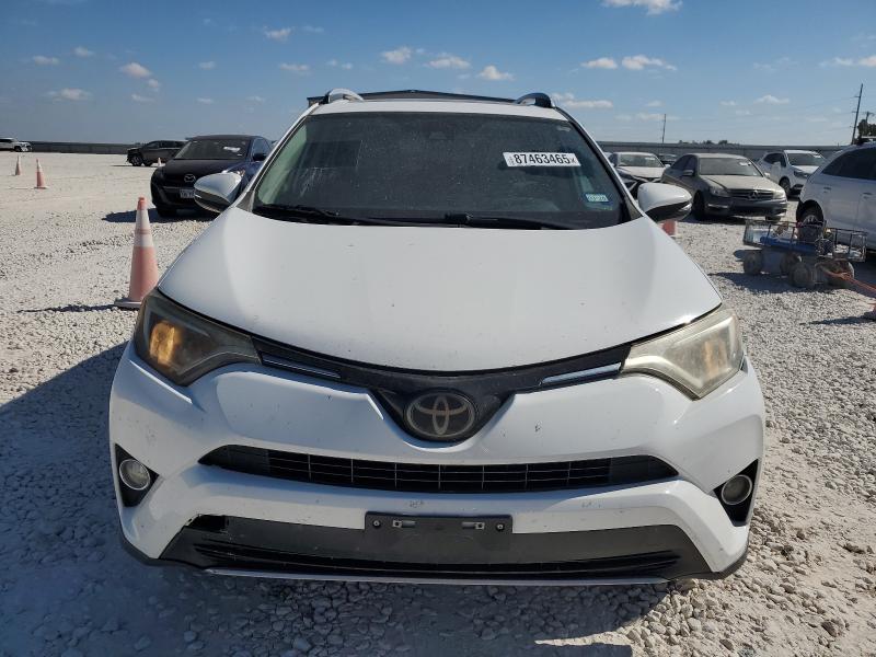 2T3WFREV2HW317013 - 2017 TOYOTA RAV4 XLE WHITE photo 5