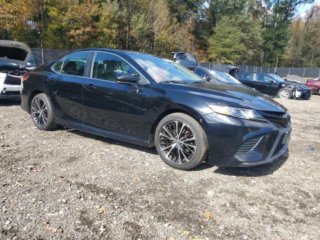 4T1B11HK8JU095480 - 2018 TOYOTA CAMRY L BLACK photo 4