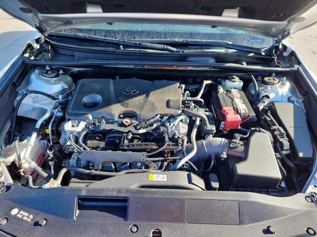 4T1G11AK1NU666510 - 2022 TOYOTA CAMRY SE 银色 照片 11