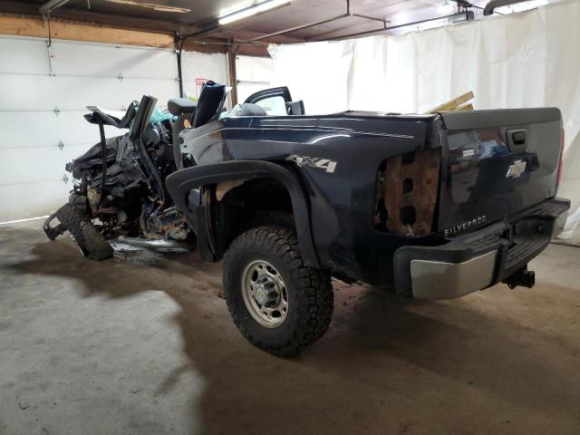 1GCHK24K27E526597 - 2007 CHEVROLET SILVERADO K2500 HEAVY DUTY BLUE photo 2