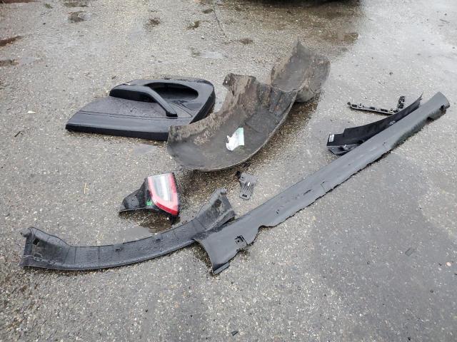 5YJ3E1EB2KF433547 - 2019 TESLA MODEL 3 Schwarz Foto 12