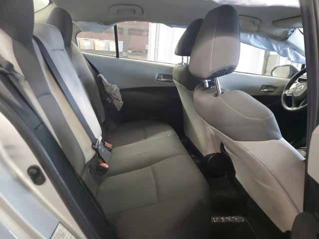 5YFEPMAE6MP198162 - 2021 TOYOTA COROLLA LE SILVER photo 10