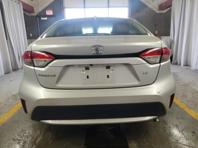 5YFEPMAE6MP198162 - 2021 TOYOTA COROLLA LE SILVER photo 6