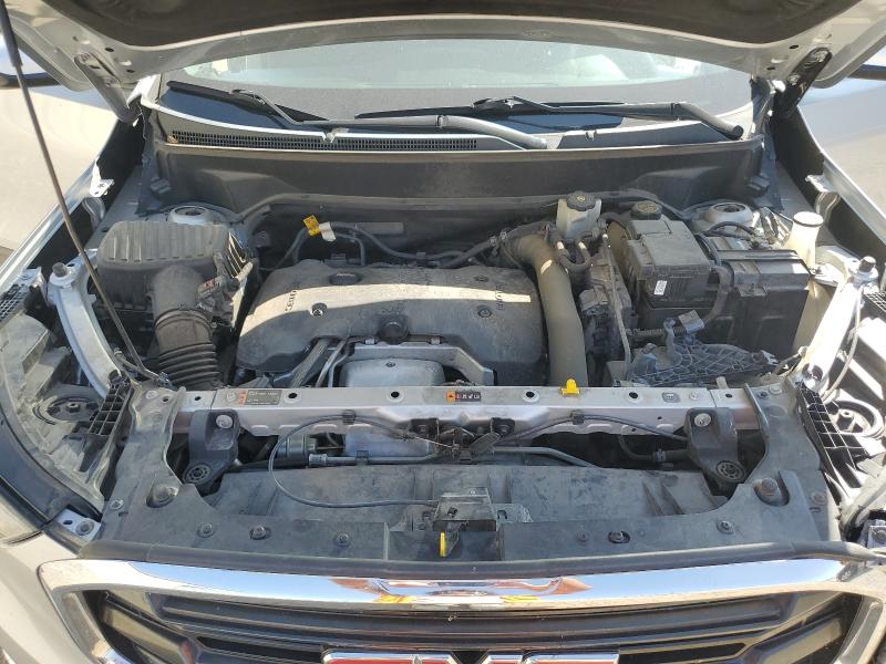 3GKALMEX1JL262403 - 2018 GMC TERRAIN SLE Silber Foto 12