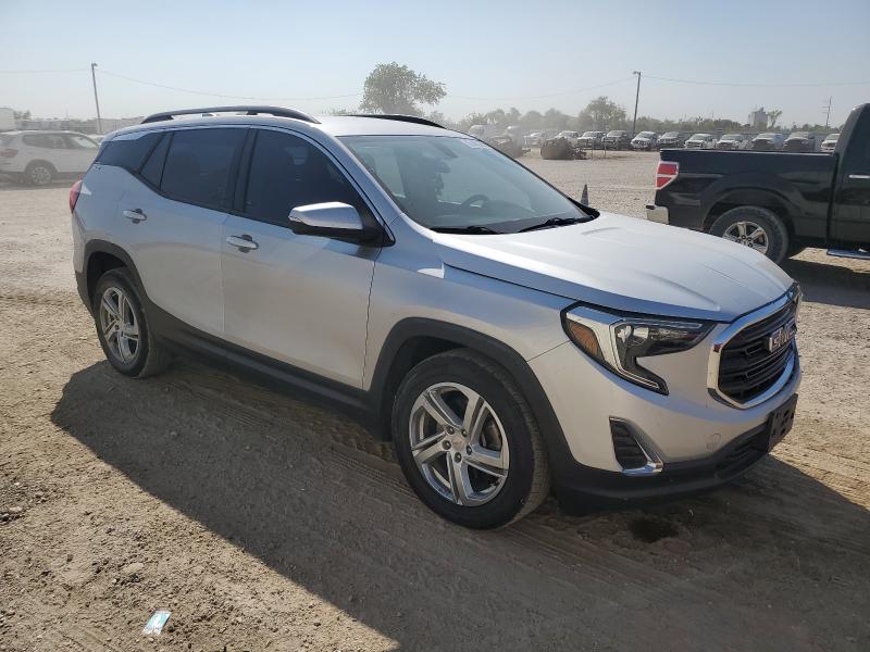 3GKALMEX1JL262403 - 2018 GMC TERRAIN SLE Silber Foto 4