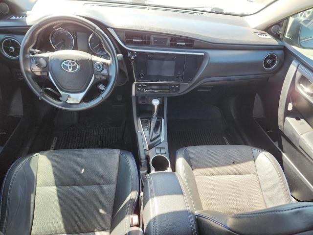 2T1BURHE7KC221962 - 2019 TOYOTA COROLLA L BLUE photo 8