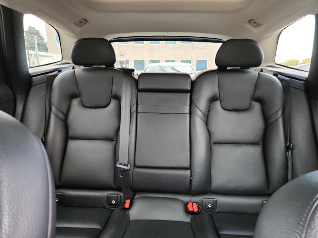 LYV102RK6JB121771 - 2018 VOLVO XC60 T5 WHITE photo 10