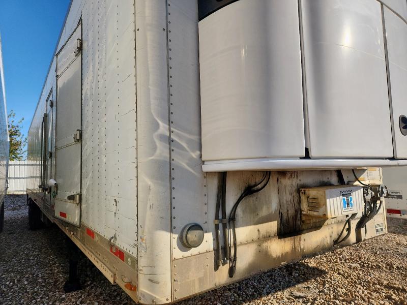 1UYVS248XDU630121 - 2013 UTILITY VS2RA WHITE photo 9