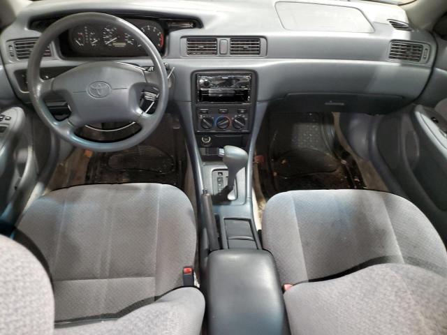 4T1BG22K81U842010 - 2001 TOYOTA CAMRY CE SILVER photo 8