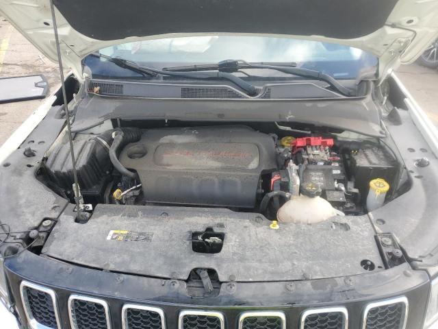 3C4NJDCBXKT767092 - 2019 JEEP COMPASS LIMITED أبيض صورة 12