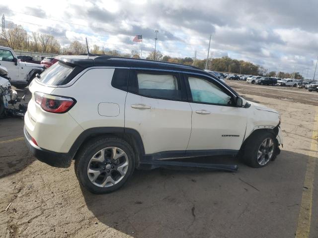 3C4NJDCBXKT767092 - 2019 JEEP COMPASS LIMITED أبيض صورة 3