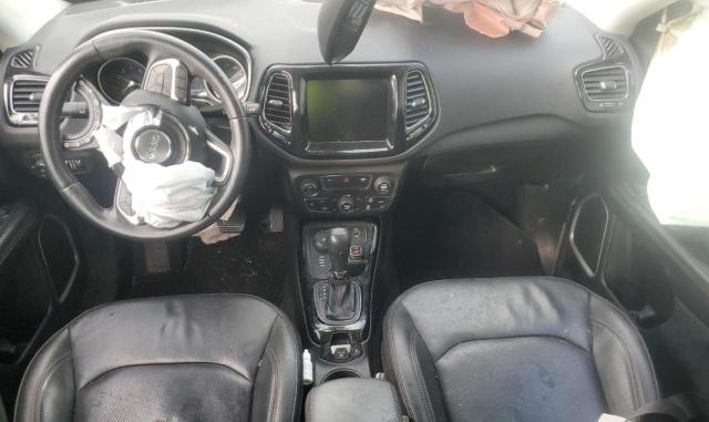 3C4NJDCBXKT767092 - 2019 JEEP COMPASS LIMITED أبيض صورة 8